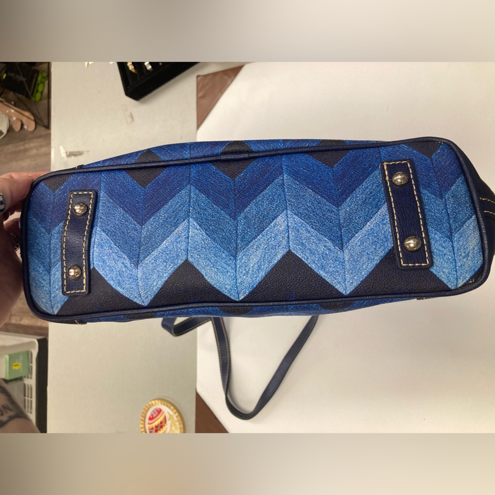 Dooney & Bourke blue purse - Picture 4 of 14